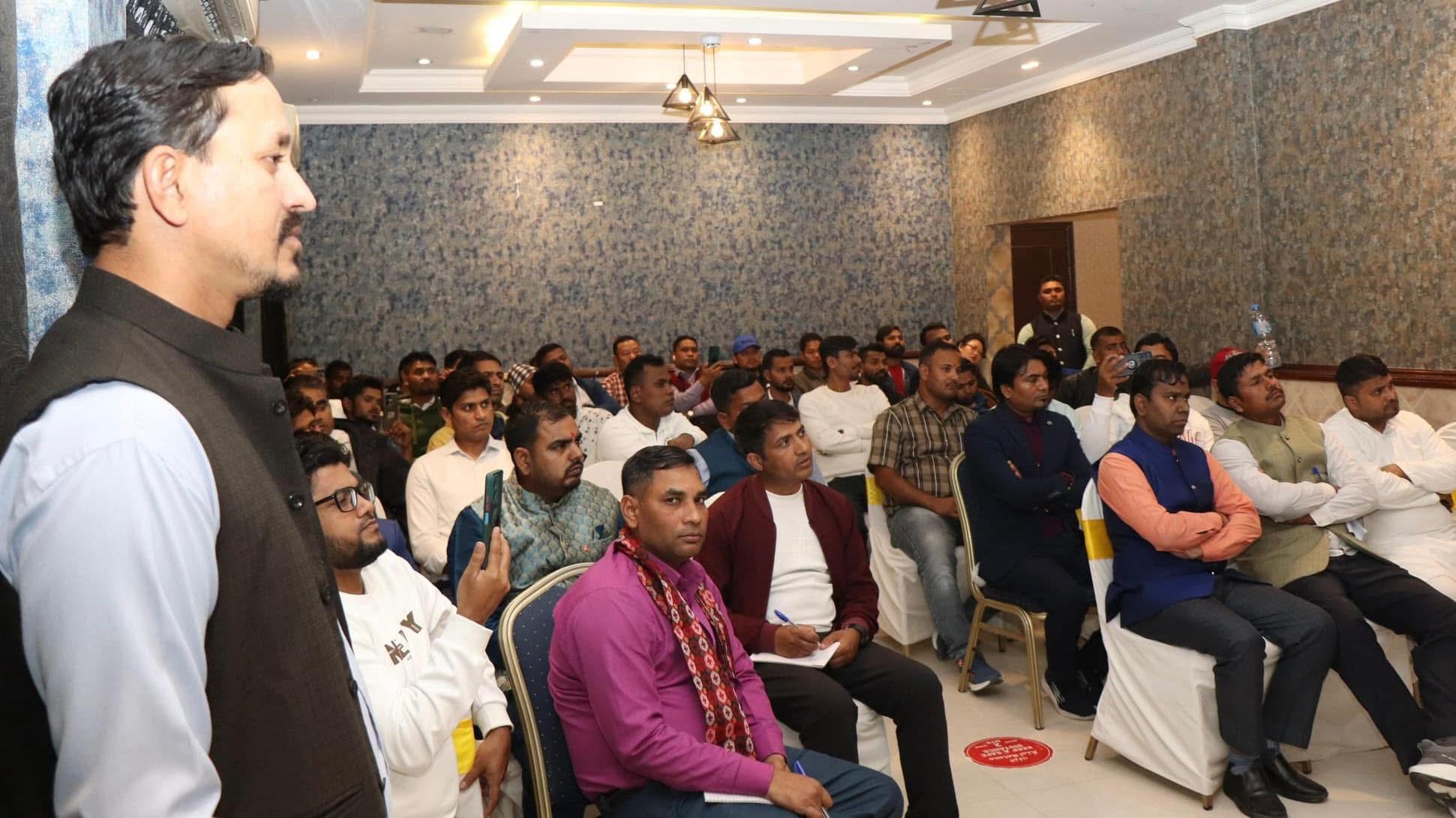 35aa8533-9ac8-4cc5-aa37-b0b0017a2ac1